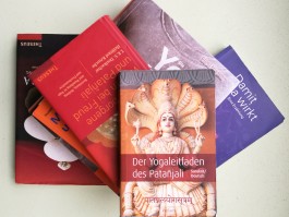 retreat pranayama  ashtanga integer me Eifel Land Meditation Yoga Räuchern raeuchern sutra Patanjali